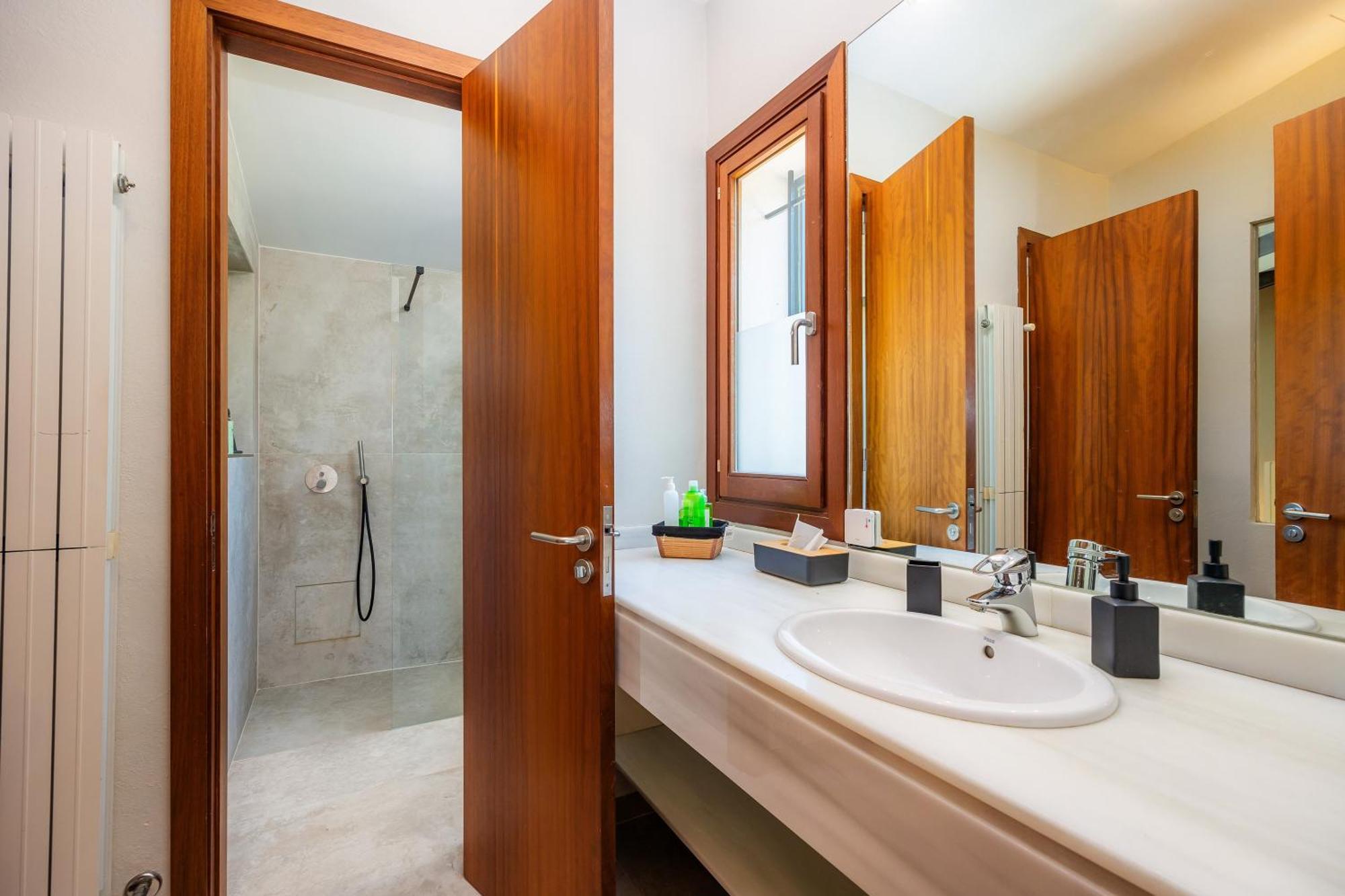 Ferienhaus Aires Del Tomir